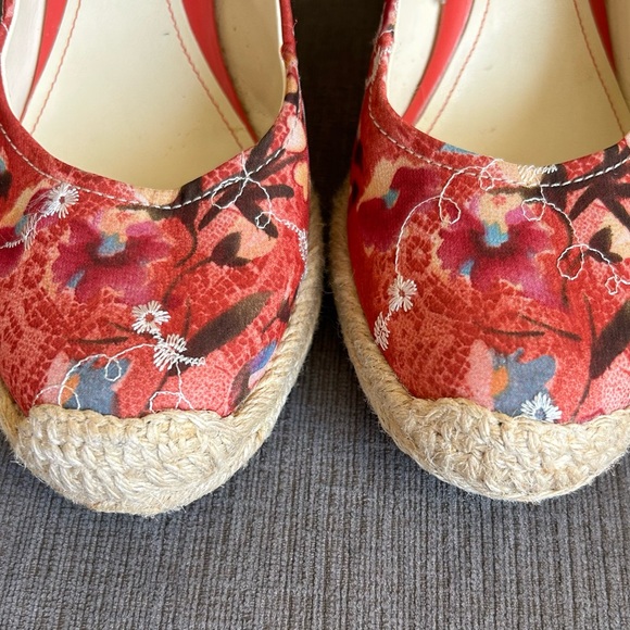 Franco Sarto L-Queen Wedge Espadrilles - Picture 4 of 8